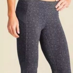 Athlete Pattern All in Crop